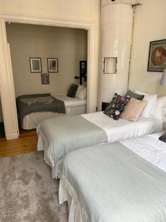 Stockholm Loft Haven 3 Beds In A 1- Bedroom Gem - 917 Екстериор снимка
