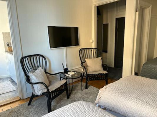 Stockholm Loft Haven 3 Beds In A 1- Bedroom Gem - 917 Екстериор снимка